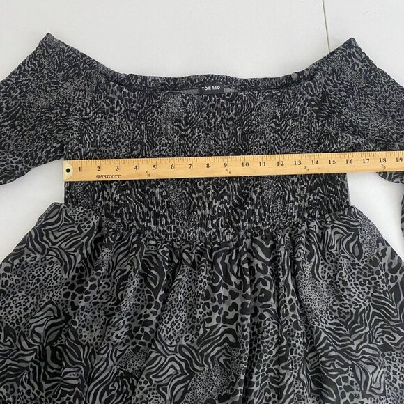 Torrid Smocked Blouse Size 2X Black Mesh Blouse Top Tulle Peplum Flare Sleeve - Picture 9 of 11